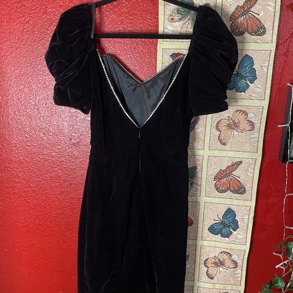 Vintage LA Glo Velvet Dress w/ Rhinestones - Picture 3 of 8